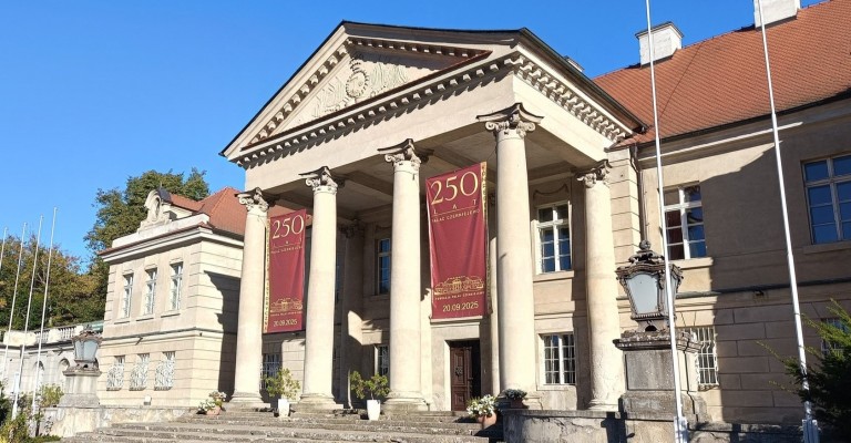 250 LAT PAŁACU W CZERNIEJEWIE