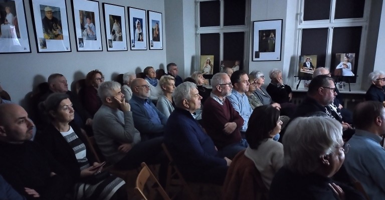 PREMIERA FILMU O MARIANIE TURWIDZIE